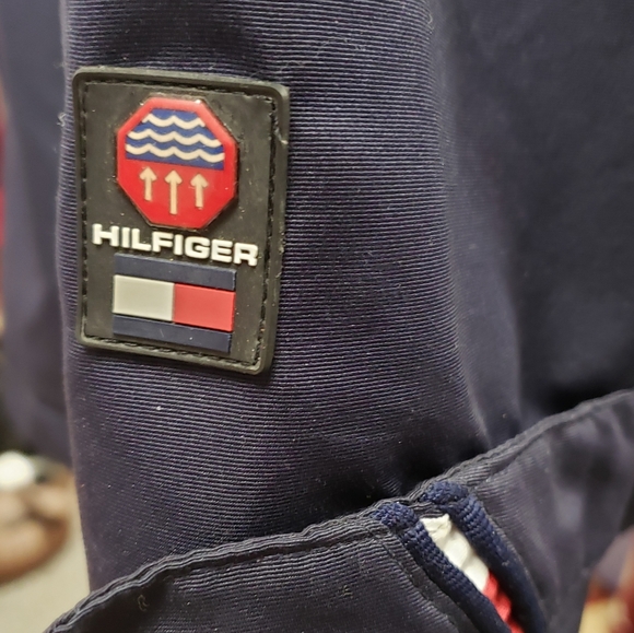 Vintage Tommy Hilfiger Men's WaterStop Jacket, Size XL, Immaculately Clean. - Picture 11 of 14